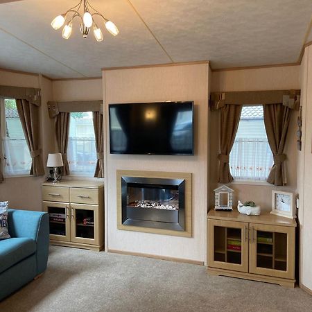 Mudeford Beach Lodge Exterior foto